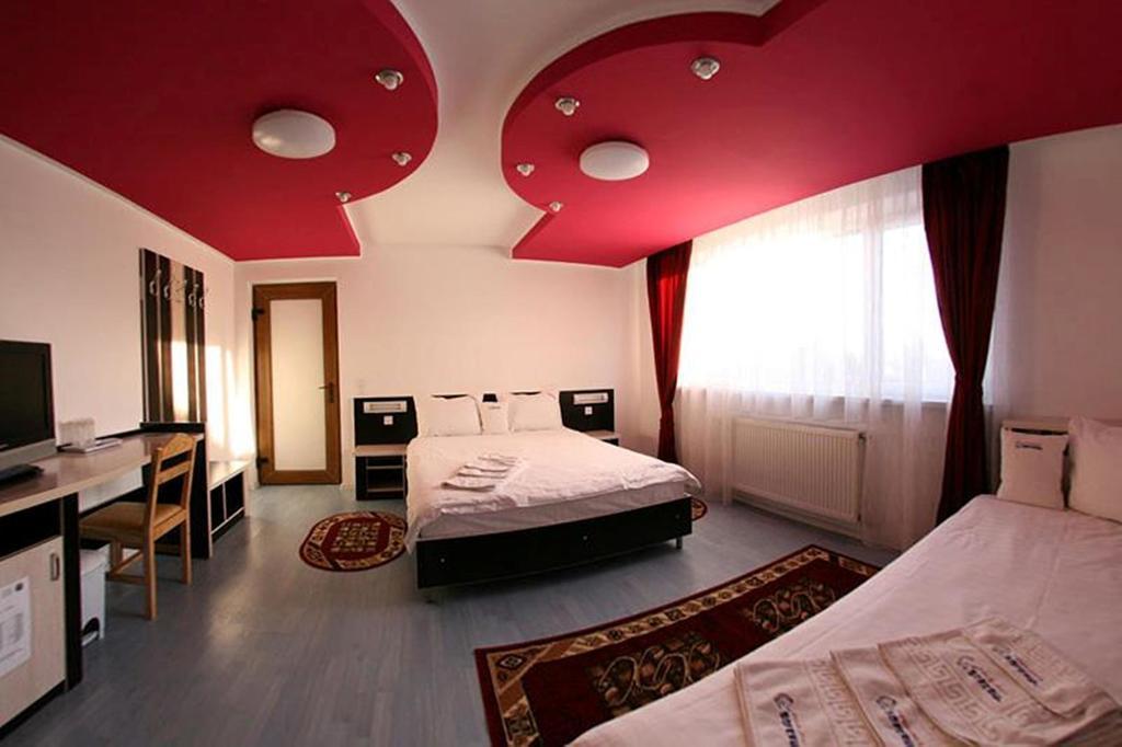Pensiunea Soferul Norocos Bacau Phòng bức ảnh